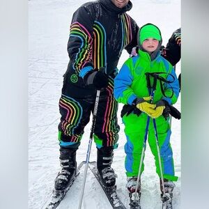 Tipsy Elves men’s ski suit Carving Colors.Size Large